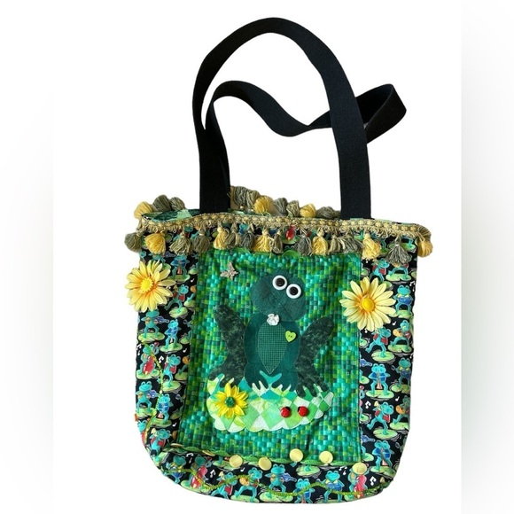Handmade Frog Tote 3-D Embellishment‎ Sequins Tassels 18”x18”x5” - Picture 1 of 11